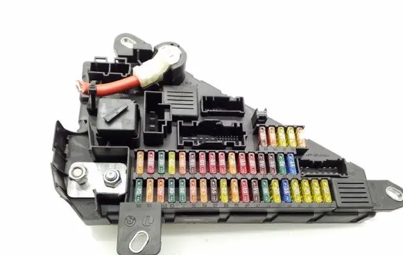 BMW 5 E60 E61 Fuse box set 690661901