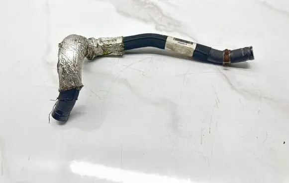 Audi A5 8T 8F Power steering hose/pipe/line 8K0422887R