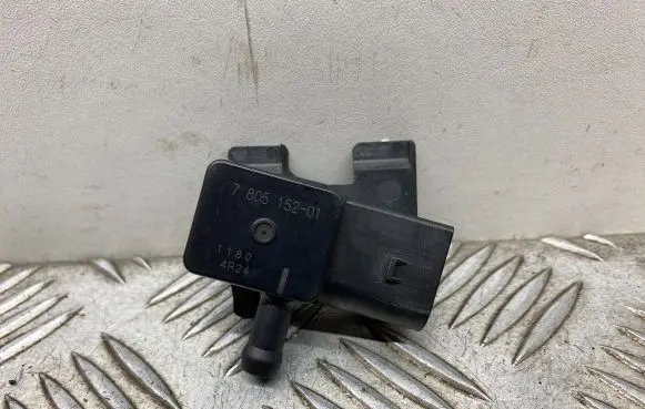 BMW 3 F30 F35 F31 Exhaust gas pressure sensor 7805152