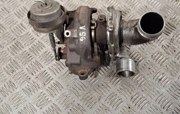 Toyota Corolla Verso AR10 Turbo 172010R010