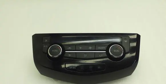 Nissan Qashqai Climate control unit 275004EA0A