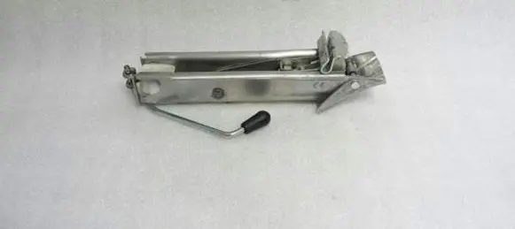 Skoda Fabia Mk1 (6Y) Lift Jack 6Q0011031D