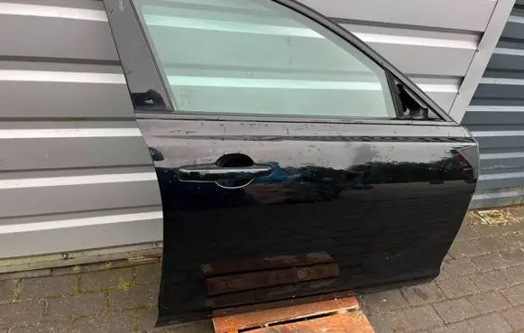 Jaguar XF X260 Front door