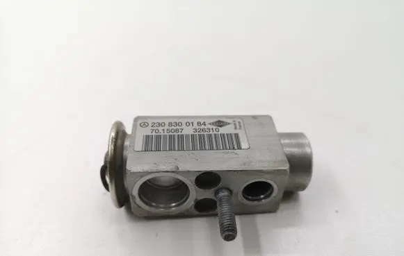 Air conditioning (A/C) expansion valve