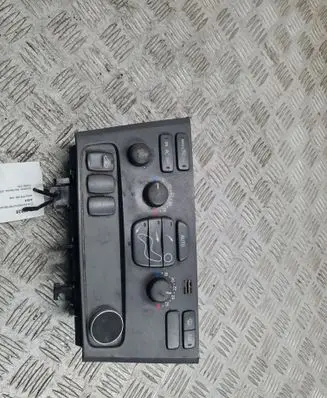 Volvo V70 Climate control unit 7923