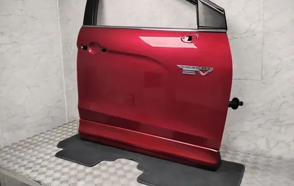 Mitsubishi Eclipse Cross Front door