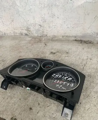 Opel Zafira B Speedometer (instrument cluster) 13308999