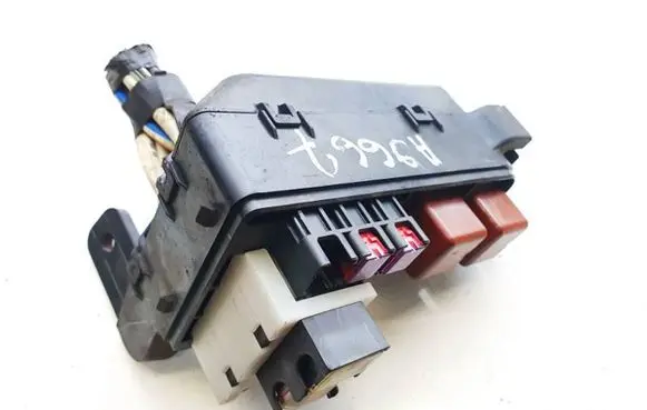 Toyota Corolla E120 E130 Fuse box set 9098702016 90987-02016