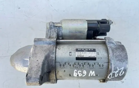 Mercedes-Benz Sprinter W906 Starter motor A6519060026