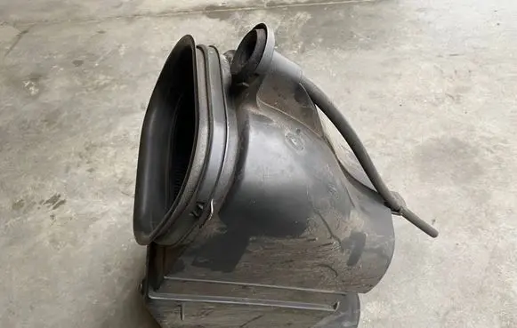 Iveco Daily 6th gen Fender grill 