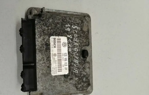 Skoda Octavia Mk1 (1U) Engine control unit/module 038906018GN