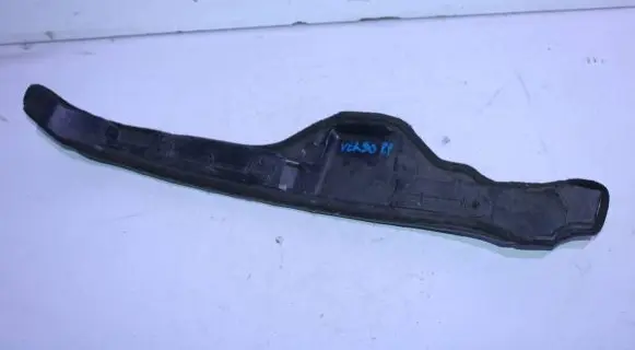 Toyota Verso Fender end trim 538280F020