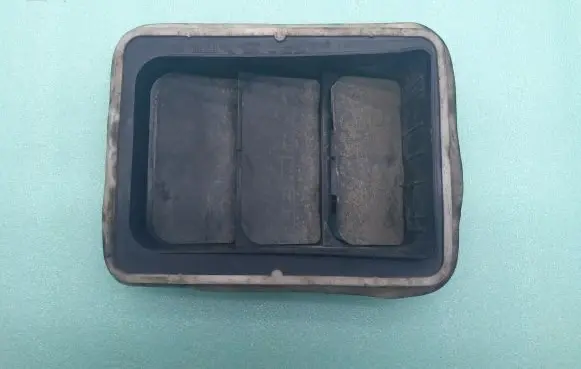 Citroen DS5 Quarter panel pressure vent 96384903