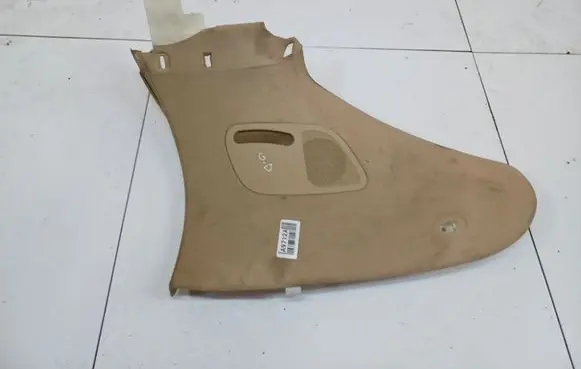 Mercedes-Benz R W251 Other interior part A2516901225