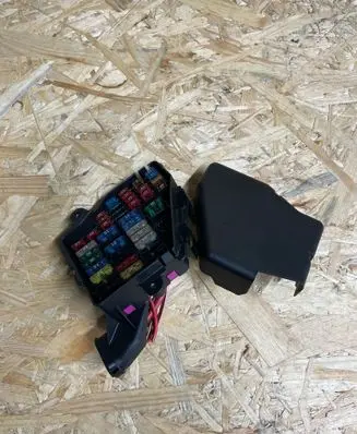 Fuse box set