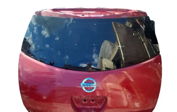 Nissan Leaf I (ZE0) Tailgate/trunk/boot lid