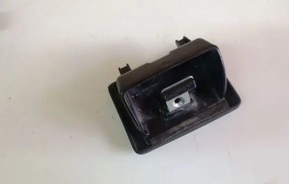 Toyota Avensis T250 Car ashtray