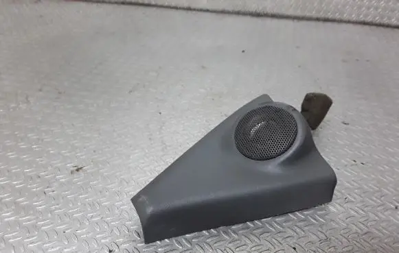 Hyundai Santa Fe Front door high frequency speaker 8765026020YD