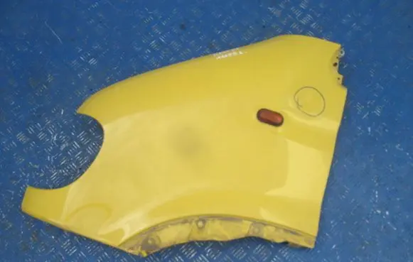 Renault Master II Fender