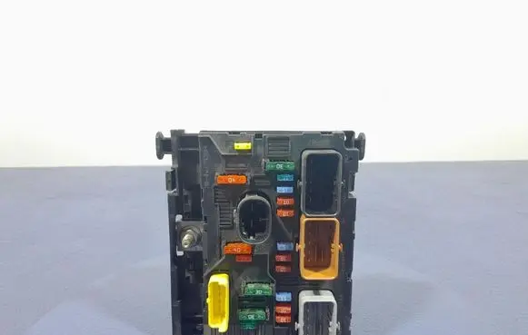 Citroen C3 Fuse box set 9659741780