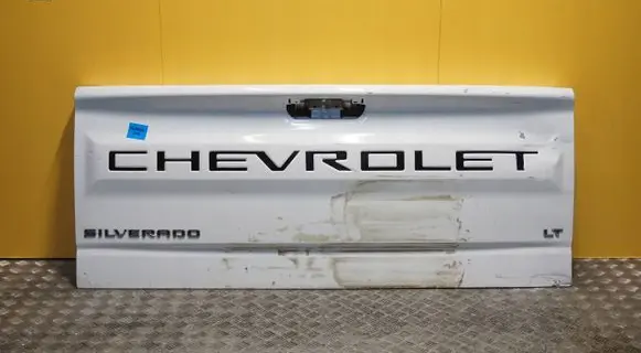 Chevrolet Silverado Pickup box rear panel tailgate 23388985 2956