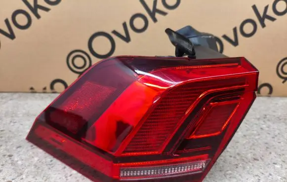 Volkswagen Tiguan Allspace Rear/tail lights 5NN945095A 2SD01326603 00070347