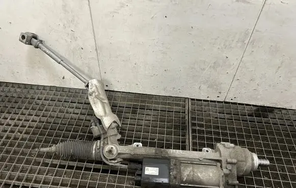 BMW 4 F32 F33 Steering rack 6864965 32106864965