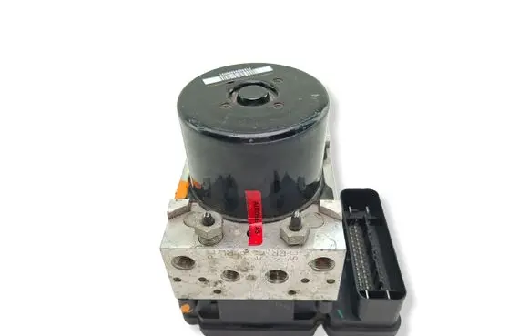 Volvo V70 ABS Pump 30681619 10092604053 P30681619
