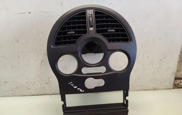 Renault Modus Dash center air vent grill 6235S0341