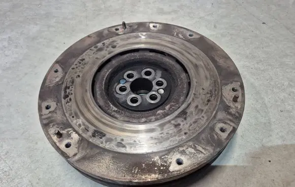 Nissan Patrol Y61 Dual mass flywheel 