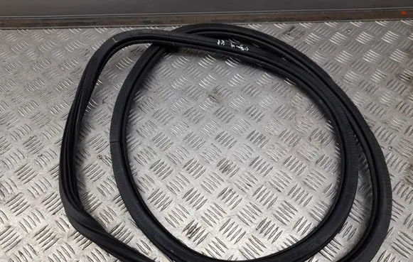 Audi A3 S3 8V Front door rubber seal 8V5831721