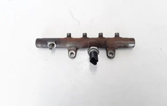 Renault Laguna III Fuel main line pipe 8200296867