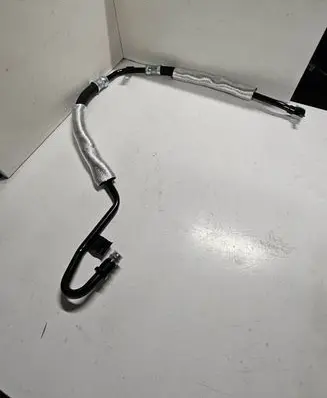 Audi Q7 4L Power steering hose/pipe/line 7L8422893AB 10SKV976 7L8422893AM