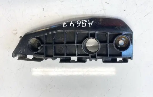 Toyota Auris 150 Front bumper mounting bracket 5253602030 52536-02030