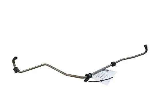 Volkswagen PASSAT B6 Fuel injector supply line/pipe 