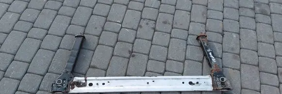 Renault Megane III Front bumper support beam 