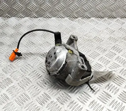 Audi A6 S6 C7 4G Engine mount bracket 4G0199381LH
