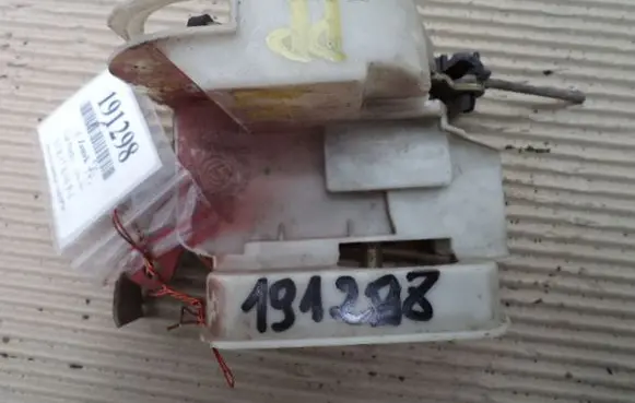 Fiat Punto (176) Front door lock