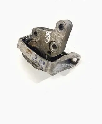 Engine mount bracket
