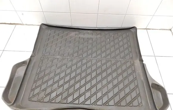 Volkswagen Golf I Rubber trunk/boot mat liner 