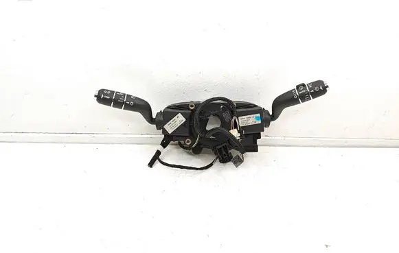 Jaguar XF X250 Wiper turn signal indicator stalk/switch 8W8313N064 45358808