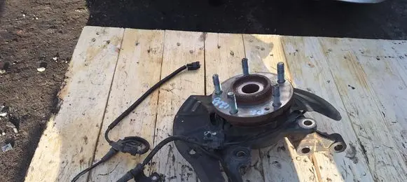 KIA Optima Front wheel hub 