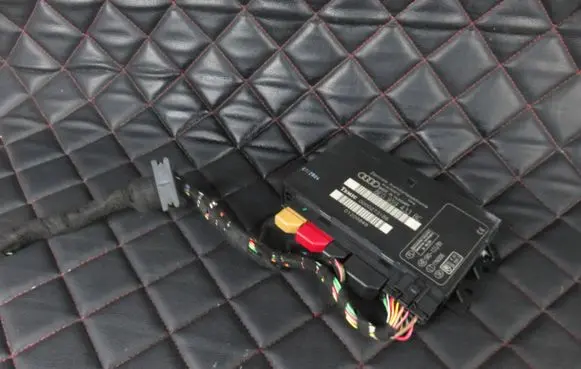Audi A4 S4 B7 8E 8H Comfort/convenience module 8E0959433BC 00002731B6 01209849