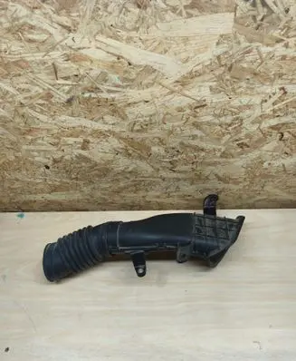 Honda HR-V Air intake duct part