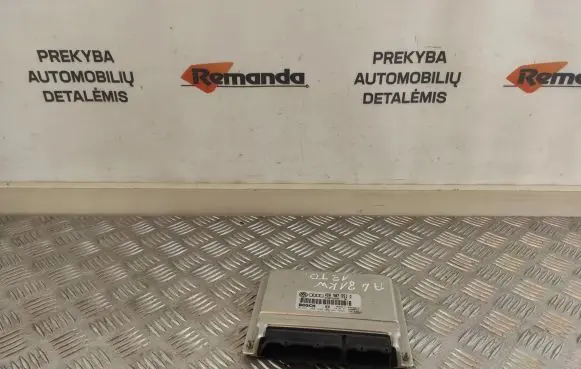Audi A8 S8 D2 4D Engine control unit/module 4D0907551G 26SA4927 0261204599