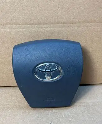 Toyota Prius (XW30) Steering wheel airbag 4513047100B0