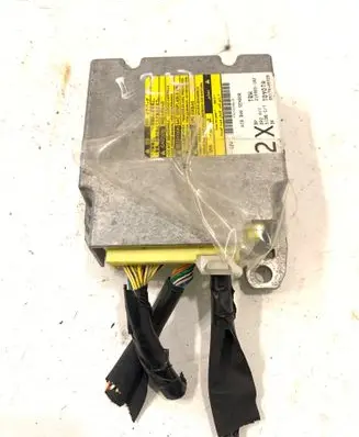 Toyota Avensis T250 Airbag control unit/module 8917005220 215955102