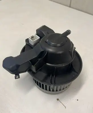 Volvo S60 Heater fan/blower 86577