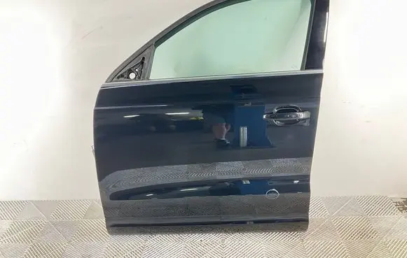 Audi Q3 8U Front door 8U0831311C