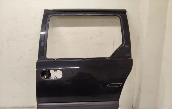 Chrysler Grand Voyager III Side sliding door K04717633AN